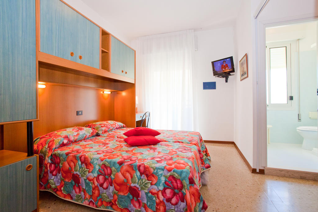 Hotel Catto Suisse Caorle Room photo