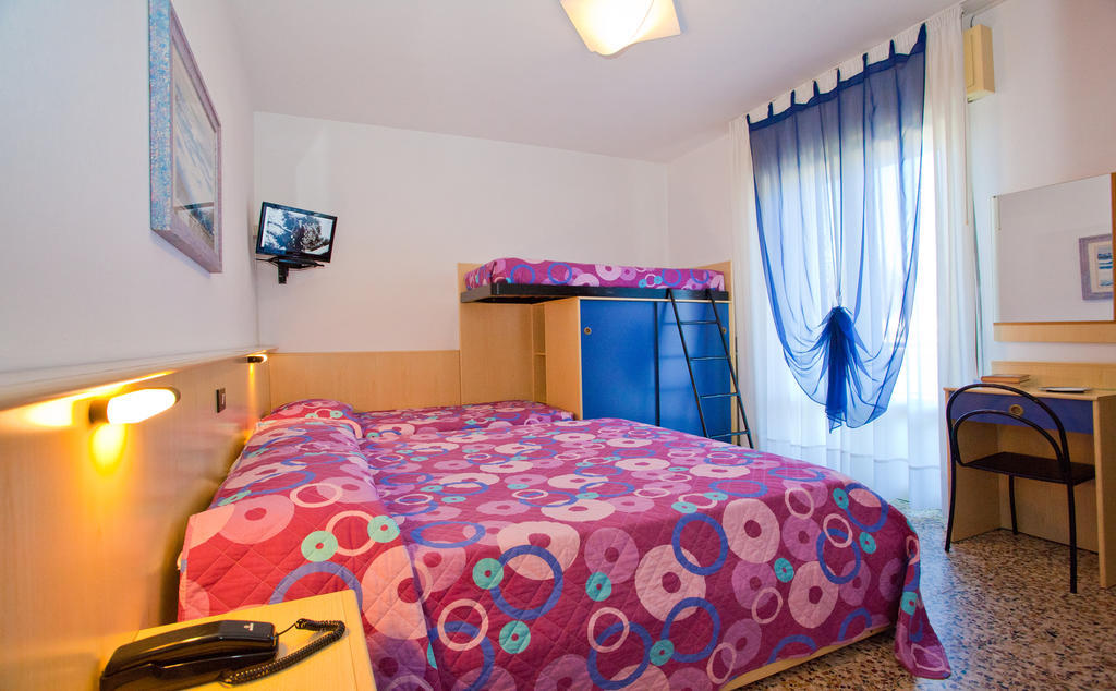 Hotel Catto Suisse Caorle Room photo